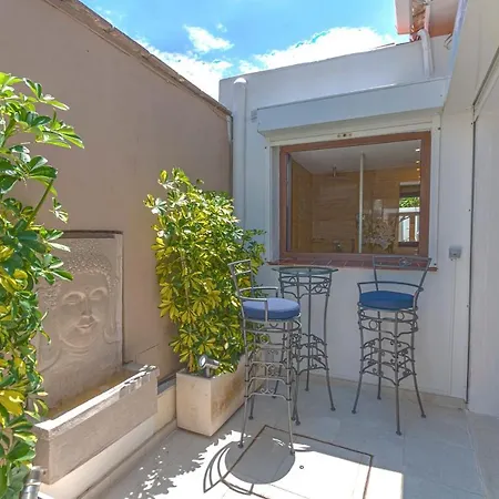 Turrion Villa *